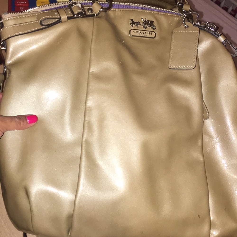 PURSE NUDE
